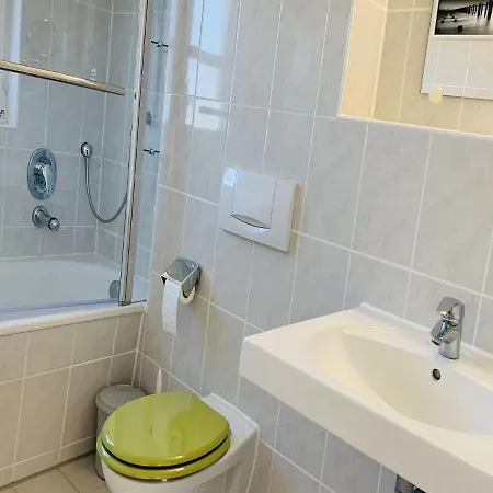 Rugana - Komfort Mit 2 Schlafzimmern Und Terrasse D22 *